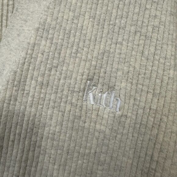 KITH W's Gemma Ribbed Knit Cardigan Sweater in Cream - Picture 3 of 14